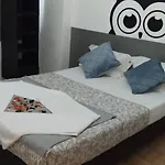 Corujinha Hostel *