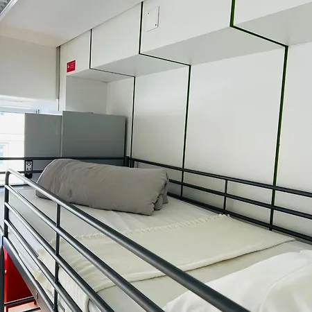 猫头鹰旅舍 * Lisboa