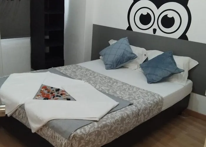 Corujinha Hostel *
